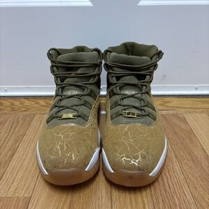Womans Air Jordan 11 XI Retro Olive‎ Gold Cracked Leather Size 12 Sneakers